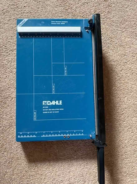 Photo of free Guillotine (Salisbury Village, Hatfield) #2