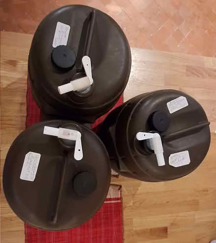 Photo of free 10L Wine casks/barrels (South Croydon CR2) #2