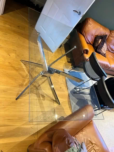 Photo of free Glass dining table 4/6 seater (Brentford) #3