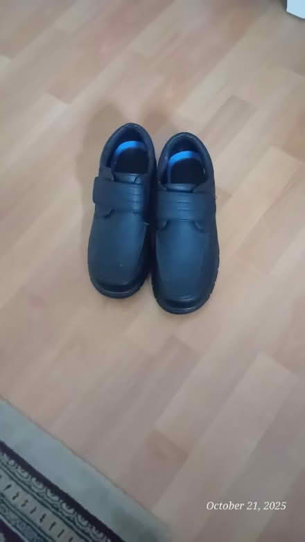 Photo of free Size 8 shoes (Egremont CA22) #1