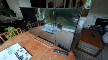 Photo of free 49' Toshiba TV (Glasgow Southside G43) #1