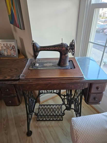 Photo of free Antique sewing machine (Centre Ridge Regent) #1