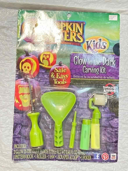 Photo of free Glow in the dark Pumpkin Carving (Far north Plano (Coit & 121)) #1