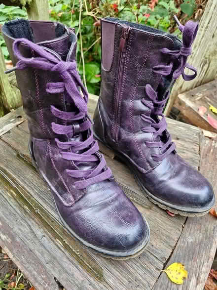 Photo of free Purple boots size 7 (Denton) #2