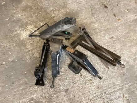 Photo of free Several car jacks (Sharpstone) #1