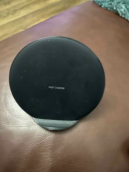 Photo of free Wireless charger (Common Edge FY4) #1