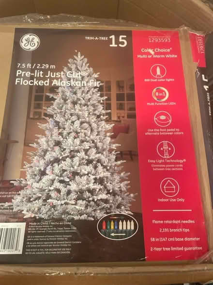 Photo of free Christmas tree (Satellite beach) #1