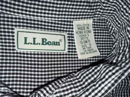 Photo of free Women's Button Down Shirt (Cupertino - DeAnza and 280) #2