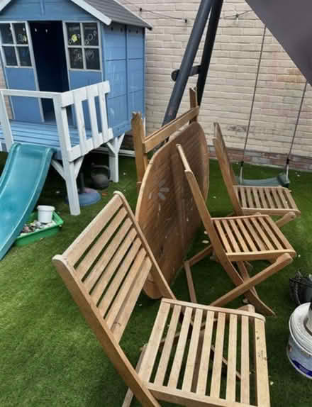 Photo of free Garden table and 6 chairs (Chelmer Village CM2) #4