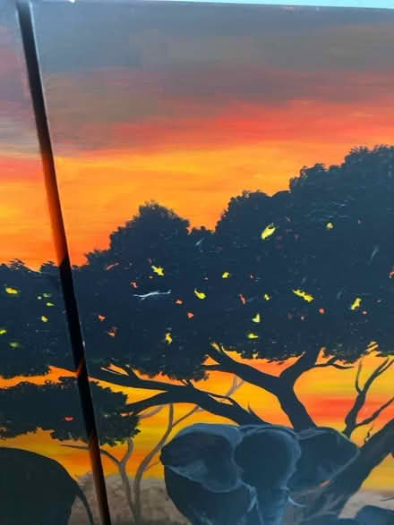 Photo of free 3 paintings (Worcester Park KT4) #2