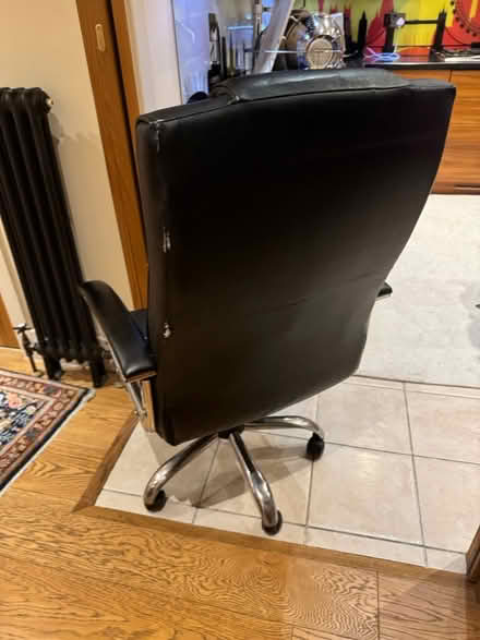 Photo of free Office chair (Kensington W8) #4