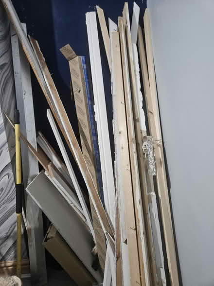 Photo of free bonfire wood (Walton L4) #1