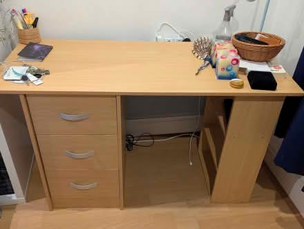 Photo of free Table (Brentford TW8) #1