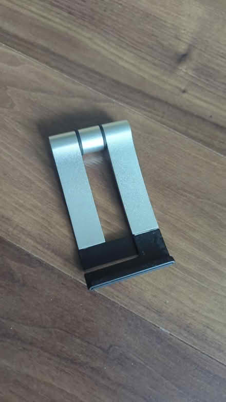 Photo of free Cooler Master Aluminum Phone Stand (Humber Bay, Etobicoke) #2