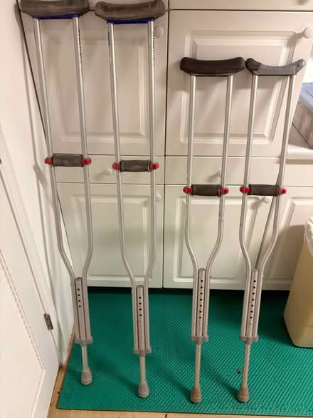 Photo of free Crutches (Aurora near Eola & NY) #1