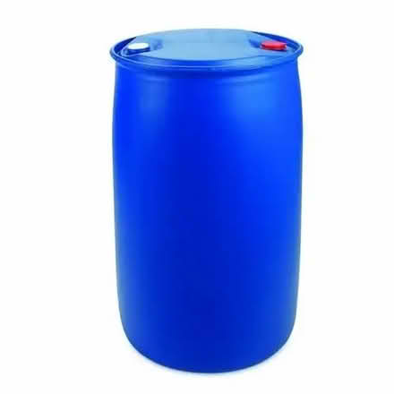 Photo of large plastic barrel (Victoria SW1V) #1