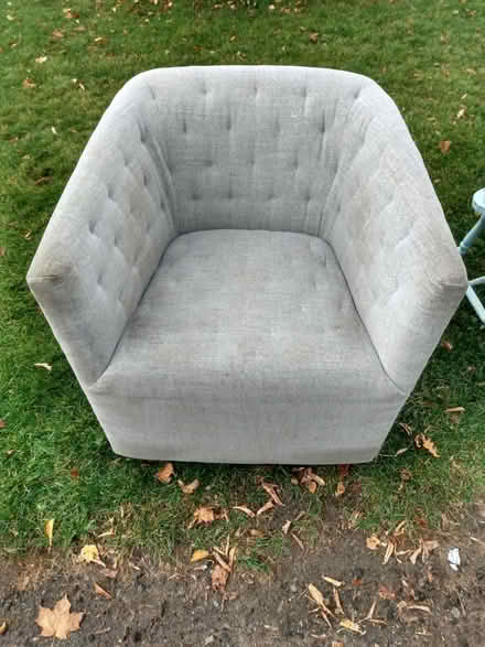 Photo of free Curb Alert corner Castle Hill\Clyde (Near Baseline Rd. & Clyde Ave.) #2