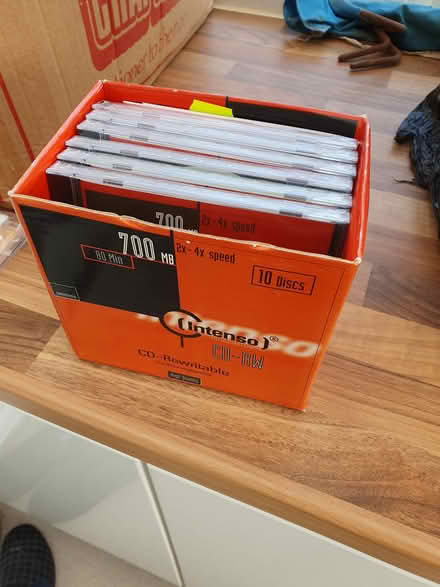 Photo of free New CD/DVD Cases (CT7) #3