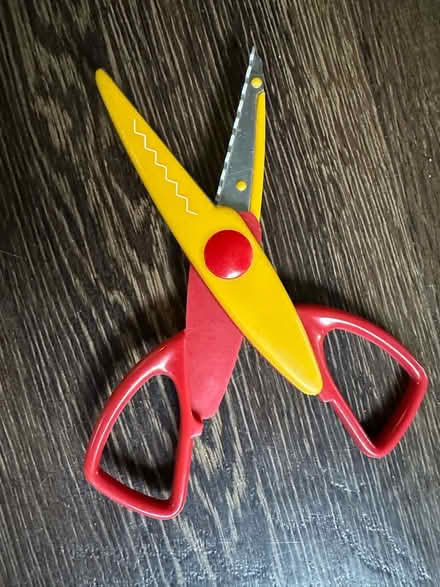 Photo of free Pinking Scissors (Chigwell IG7) #1