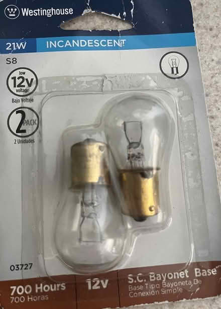 Photo of free bayonet base bulbs 12 volt (Danvers near 62/128/35) #1
