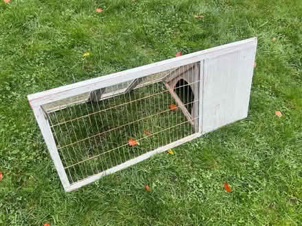 Photo of free Chicken / Tortoise Run or House (Sevenoaks TN13) #1