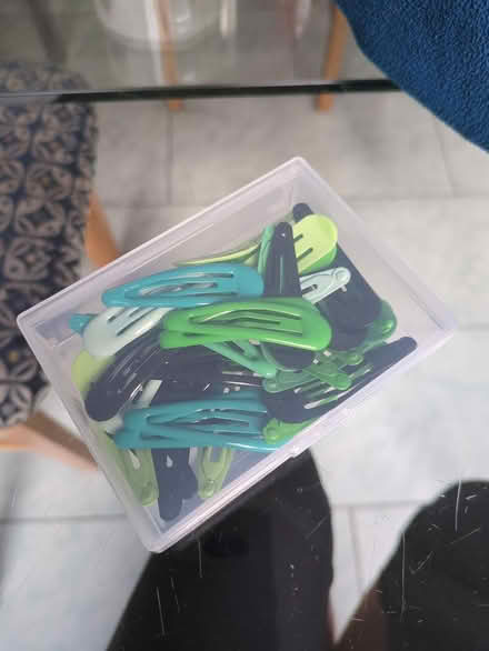 Photo of free Box of hairclips (34) (Roffey) #1