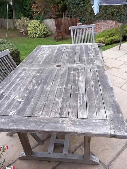 Photo of free Garden table and chairs (orpington BR6) #1