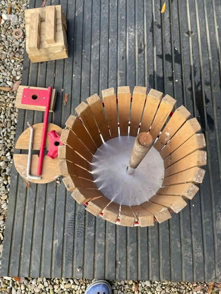 Photo of free Apple/Cider Press (Dutton PR3) #2