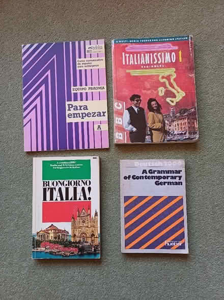 Photo of free Language Books, Spanish, German, Italian (CT7) #1
