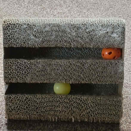 Photo of free Cat scratch block with play balls (Clive Vale TN35) #1