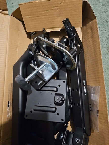 Photo of free Eveo dual screen/monitor mount (Mortimers Cross HR6) #2