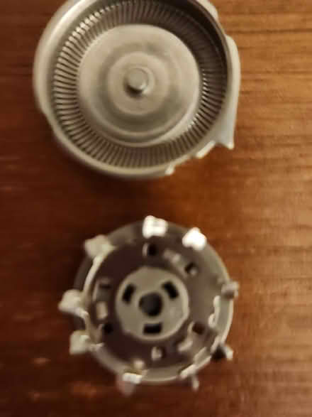 Photo of free 3 Philips Electric Razor heads (Wedgwood, Seattle, WA, US) #3