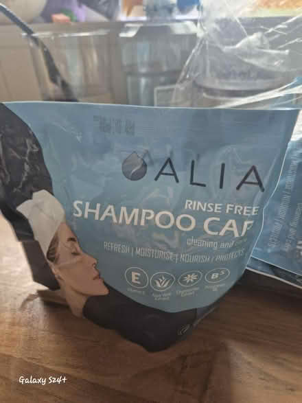 Photo of free No rinse shampoo caps (Hampton PE7) #1