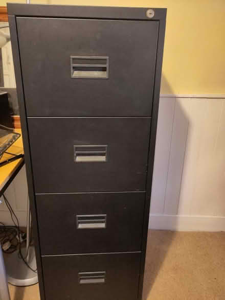 Photo of free 4 drawer filing cabinet (Cambridge, CB5) #1