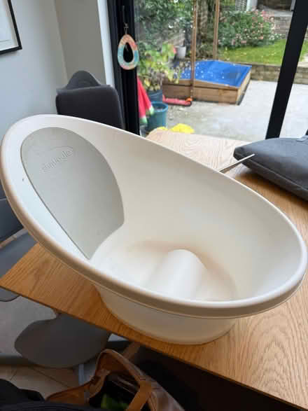 Photo of free Baby bath (SW4) #1