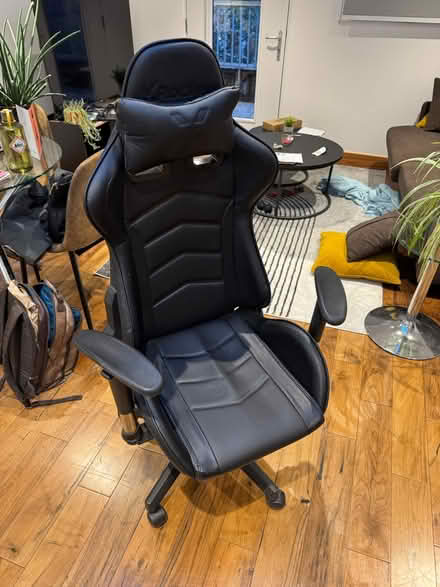 Photo of free Chair, pickup Thu - Sun, E2 (E2) #1