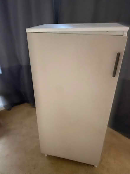 Photo of free IKEA cuoboard (Stacey Bank S6) #1