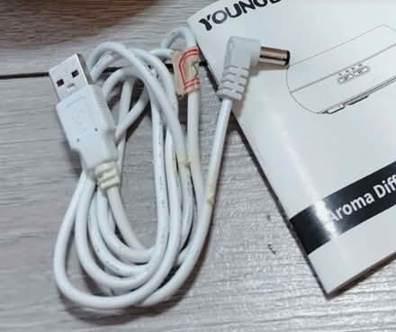 Photo of Charging cable for AromaDiffuser (Caversham RG4) #1