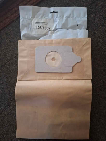 Photo of free Vacuum cleaner bags x7 (Maidstone town center ME15) #1