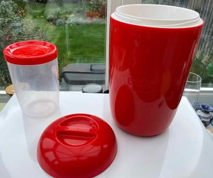 Photo of free EasiYo yogurt maker (PE8) #1