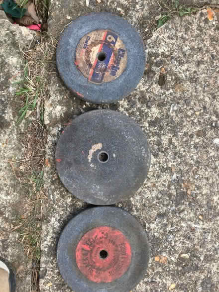 Photo of free 3 x grinding discs (Brogborough MK43) #2