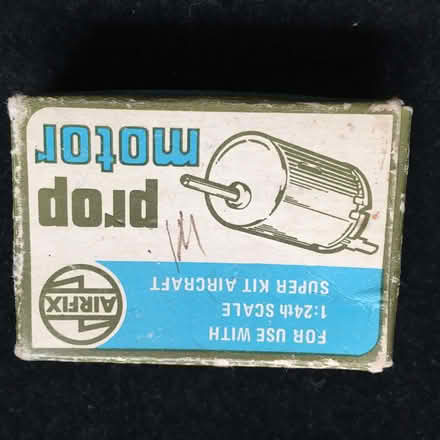 Photo of free vintage Airfix model plane electric motor (Brogborough MK43) #1