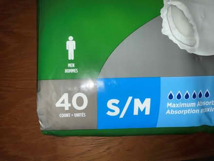 Photo of free Men's "Depends" size S/M underwear (Yonge & Mulock) #2