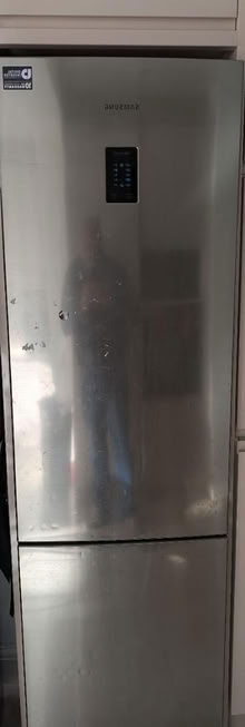 Photo of free Samsung fridge freezer (HA51NW) #2