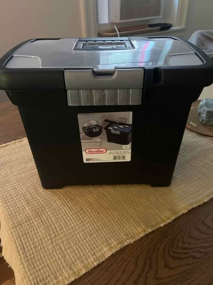 Photo of free File Folder Box (Strawberry Mansion) #1