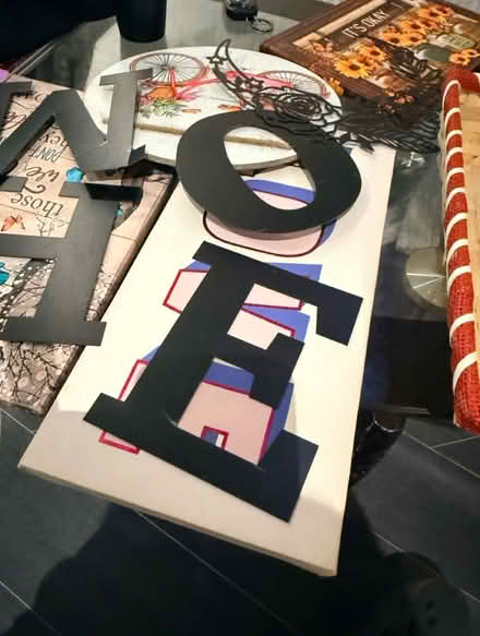 Photo of free Canvas Stickers and Shelves (Bradford BD1) #2