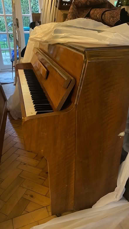 Photo of free small piano (NW11 Hampstead Garden Suburb) #1