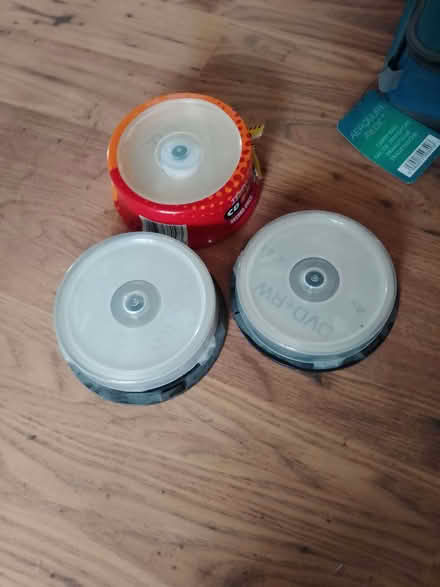 Photo of free CDs (Brownsover CV21) #1