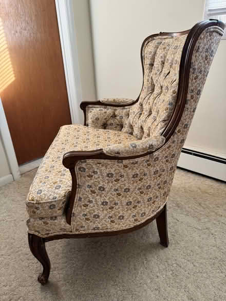 Photo of free Classic Upholstered Chair (just south of Baltimore Pike) #3