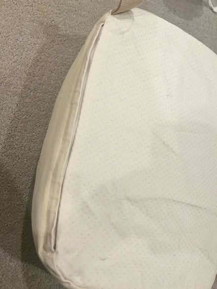 Photo of free Cat tree, cat/small dog mat/seat (near kings academy) #3